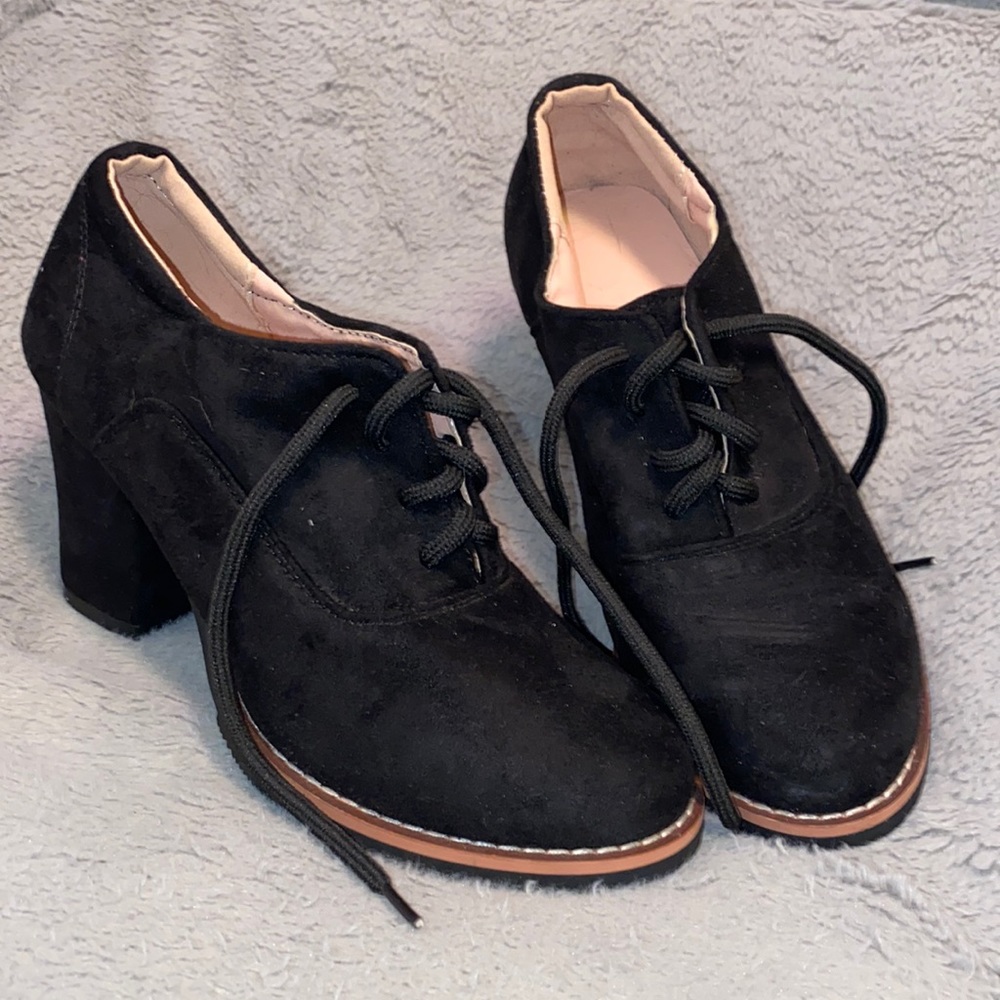 Heels - Picture 1 of 6